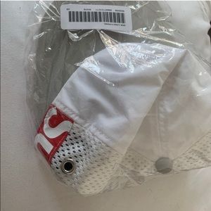 Supreme Hat